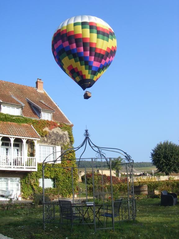 La Passerelle Des Corton B&B Aloxe-Corton Экстерьер фото